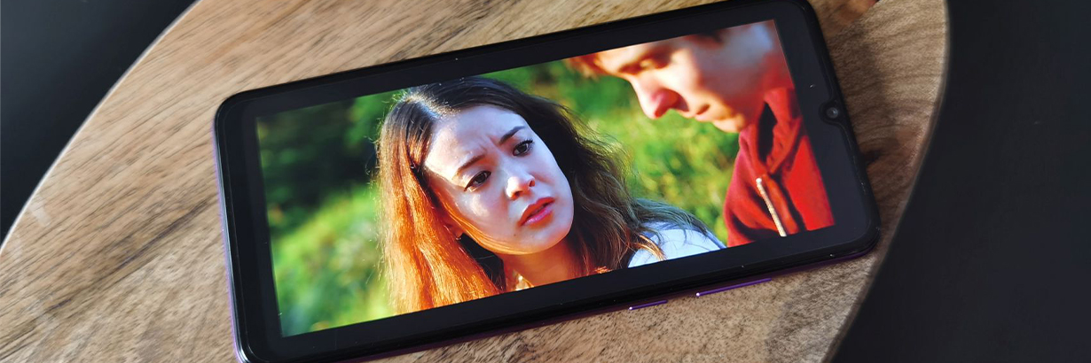     Bliskość z Huawei Y6p – mobilne oblicze przystępnego smartfona